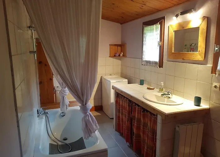 Du Bout Du Monde La Bergerie 펜션 Barrême